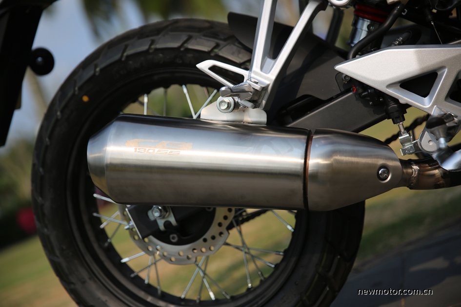 鸷道190ss发动机是进口原装的吗,五羊本田鸷道190ss落地价多少钱