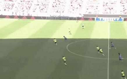 日本4-1击败德国队全程,日本2-1击败西班牙队国足反应