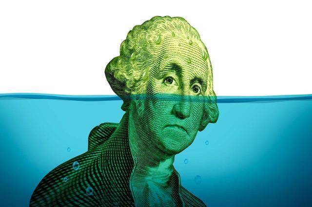 美国经济会陷入收缩吗,美国经济下行风险影响