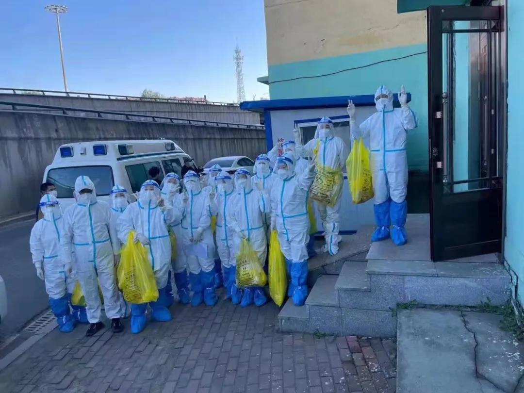 月圆日疫情来袭同战疫只争朝夕