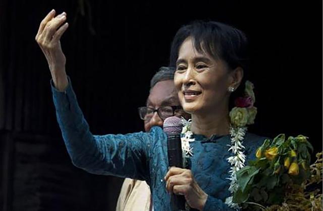 昂山素季:身负缅甸独立之父血脉,走下神坛的民主女神