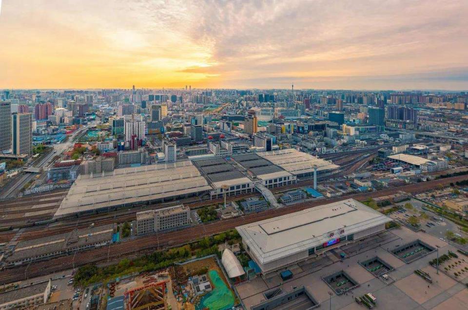 北方30年前两座巨无霸城市,北方唯一一座超级城市