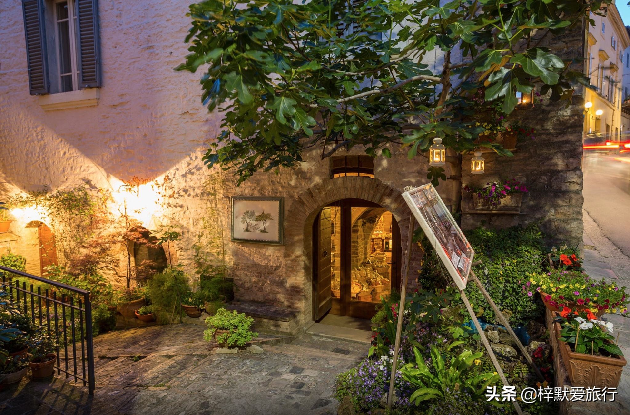 世界最美的五个小镇,世界上最美的100个风景小镇