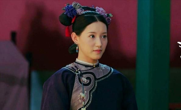 乾隆给儿子赏赐了一个人，儿子最初不高兴，后来发生了变化