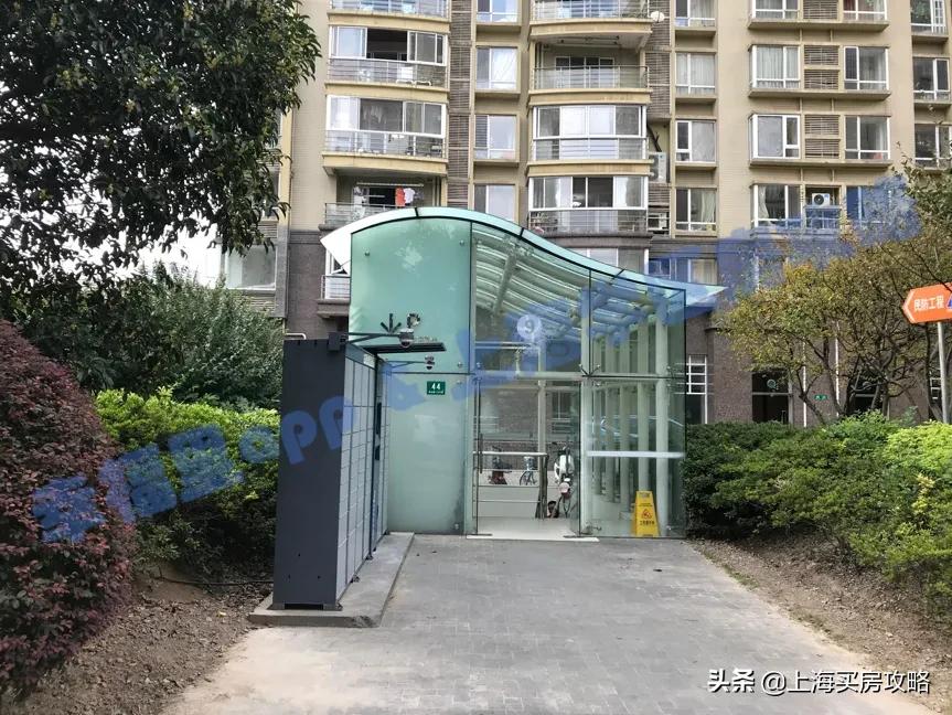 盛世年华的房子值得买,1500万房子推荐