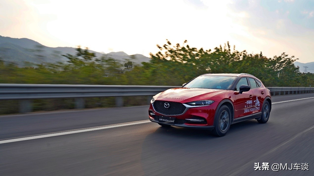 马自达cx-5与cx-4哪个操控好,cx-4马自达2021款试驾