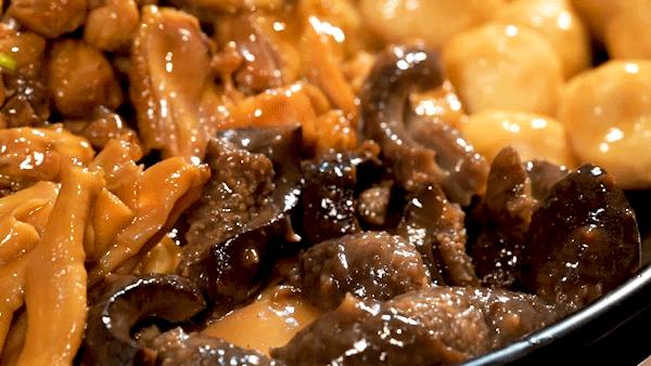 4000m²「平价海鲜」，还藏了个老广早茶，鸡煲、羊肉、虾蟹