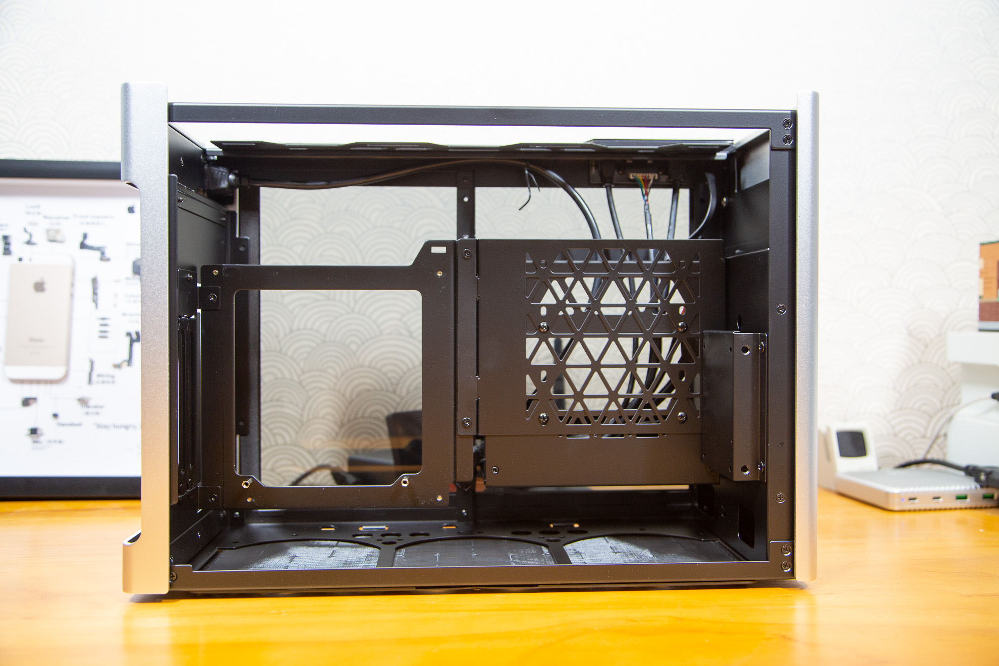 七彩虹b560i支持的cpu,七彩虹b660m配12代i5