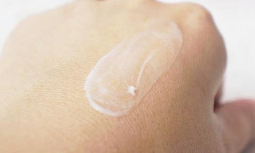 什么面霜可以当眼霜,同一款面霜可以一直用吗