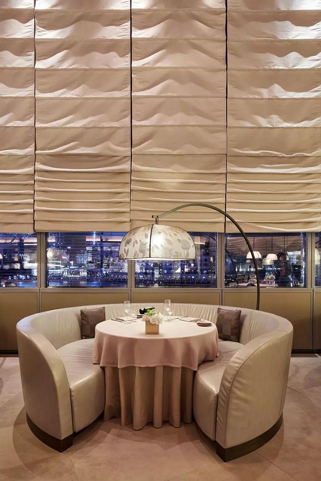 乔治阿玛尼设计师设计风格,被娱乐圈耽误的设计师