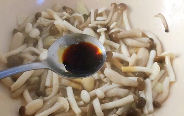 便秘最怕一物炒菜放一点快速通便,便秘最好的通便菜