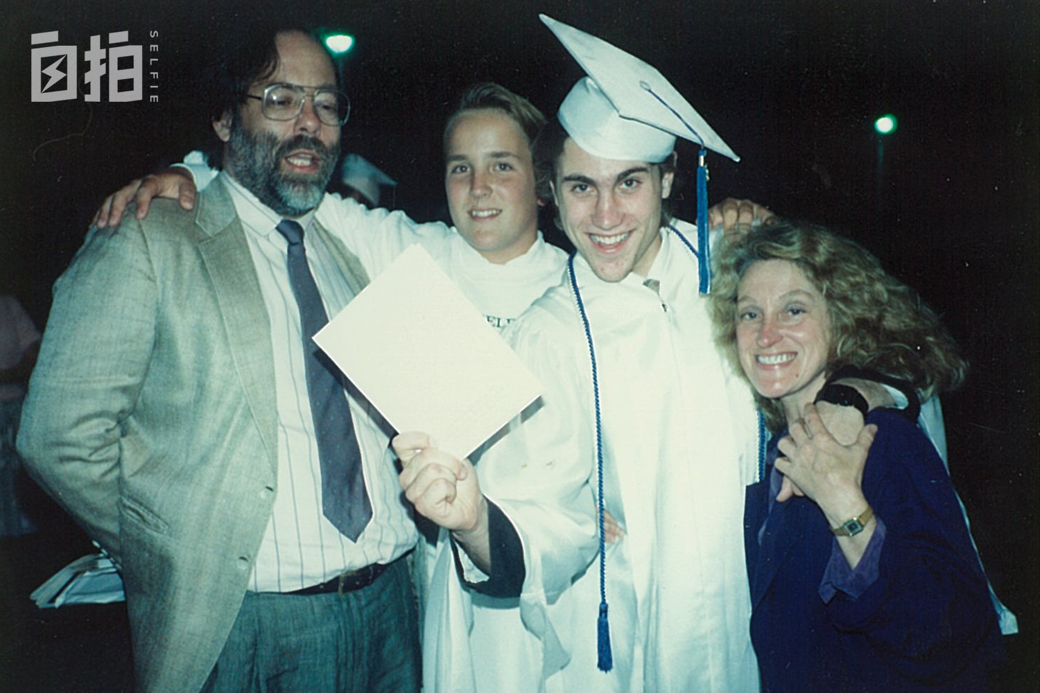 我叫曹操,美国人,娶北京姑娘、学中国文化,现在变成了北京大爷