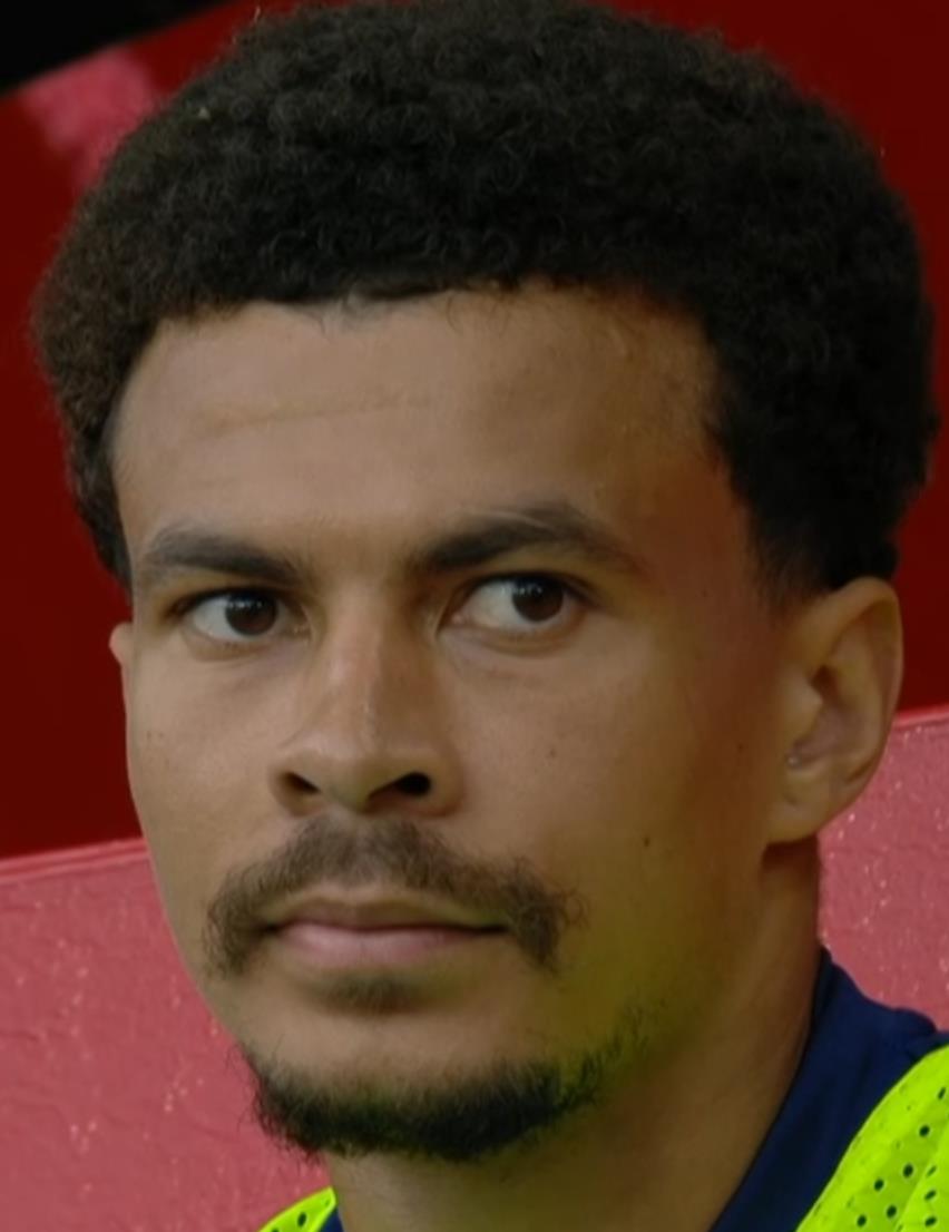 拍的水浒传竟被宣传成甄嬛传,请将热刺理解为足球俱乐部