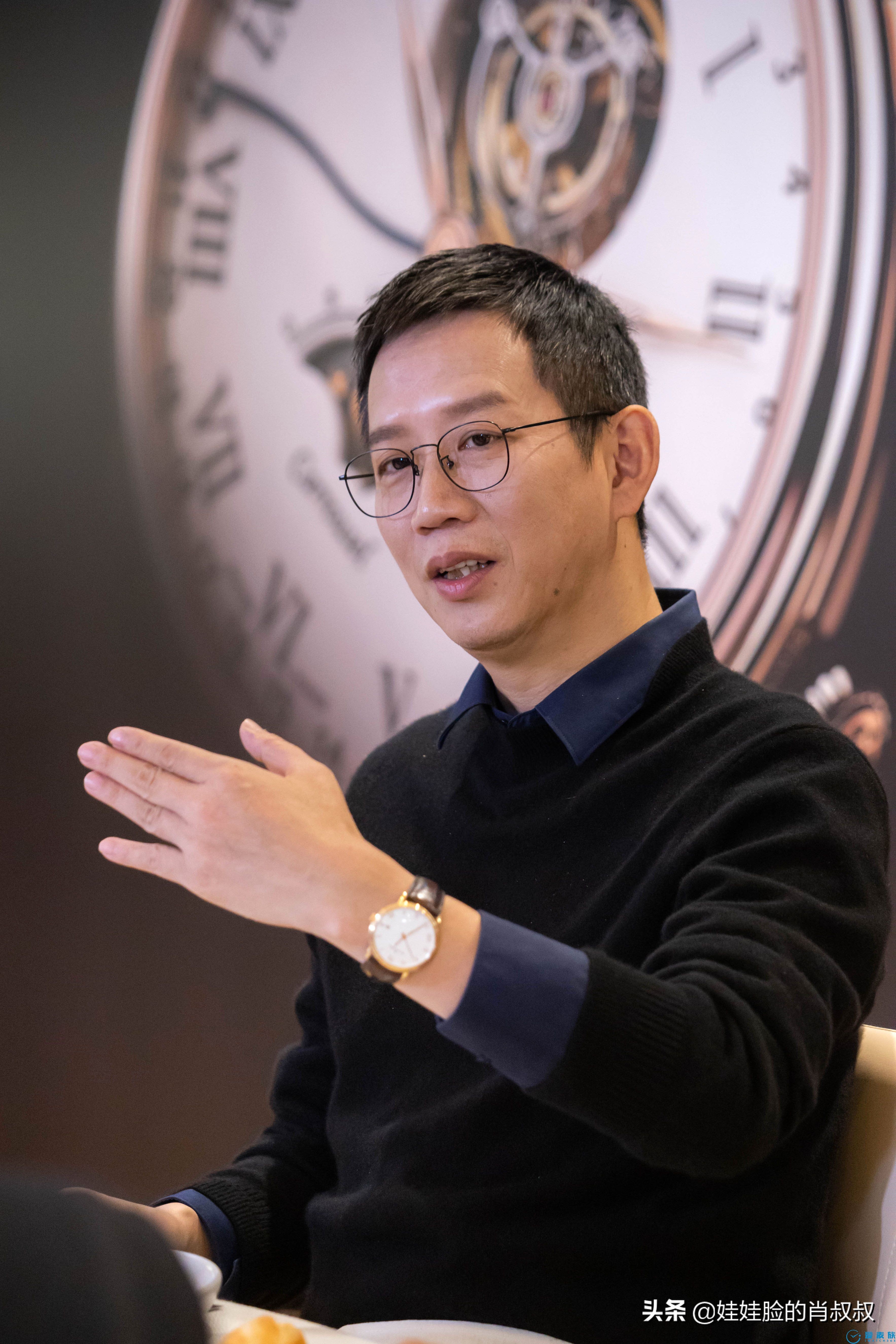 数亿资产富豪狂言:社会大部分人都无用!透视精英意识的3重扭曲