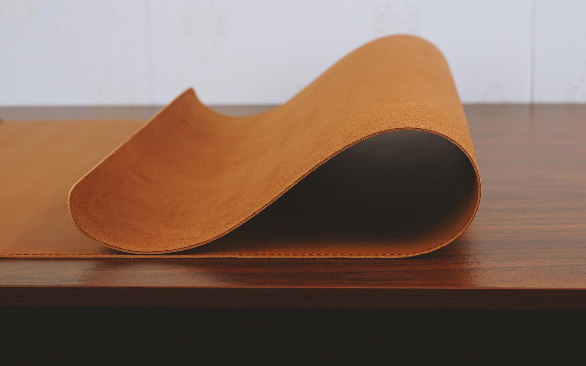 渐变白鼠标垫测评,细面亲肤鼠标垫推荐