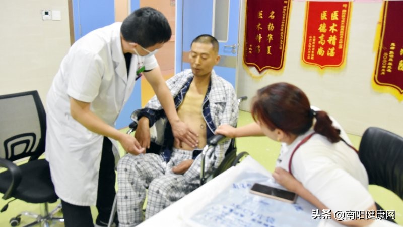 中医让肝病患者柳暗花明——端午节期间陪罗医生镇平回访患者