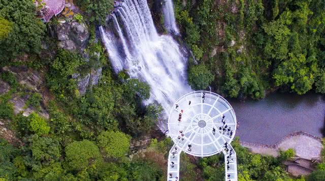 广东天子山瀑布旅游景点,广东瀑布景点有哪些