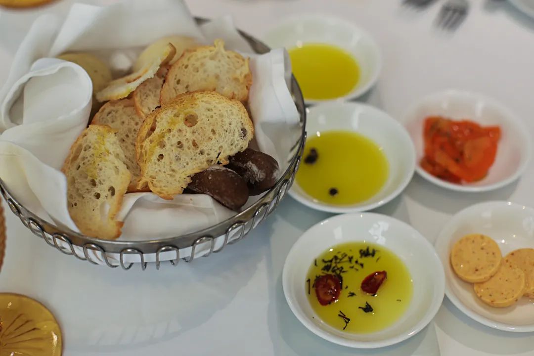 澳门酒店哪里的性价比比较高,澳门酒店价格飙升