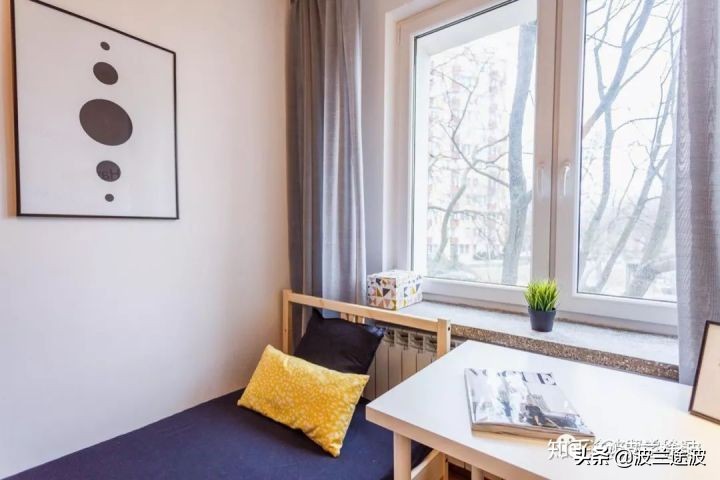 留学父母怎么给生活费,留学生活费父母通过什么方式给