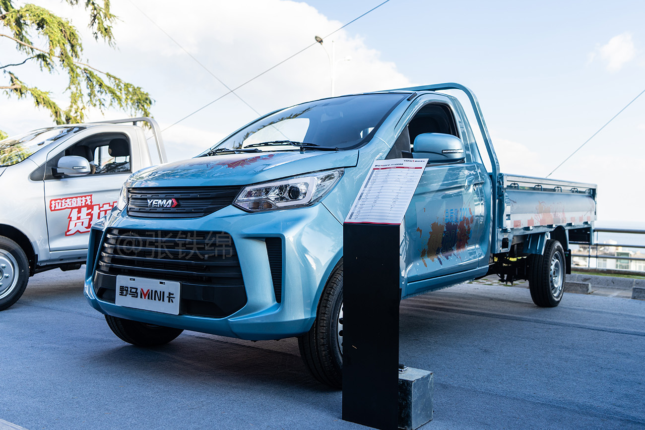 野马首款皮卡,福特野马皮卡最新款