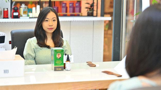 叹头部SPA!拒做人间“油”物,解锁防秃养发小妙招