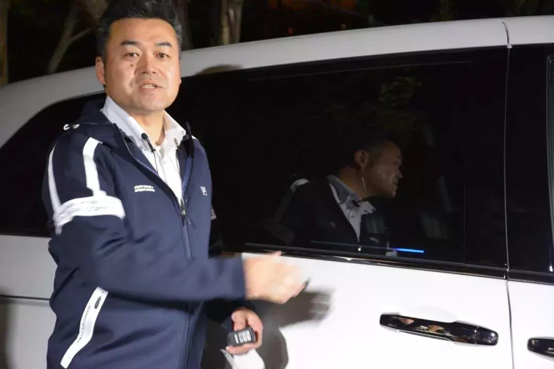 实测油耗6.4L!混动奥德赛:一辆改变MPV历史的车型!