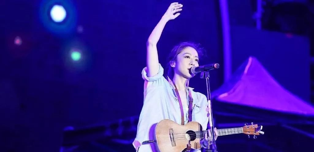 陈绮贞被起诉后续,陈绮贞为什么叫陈装装