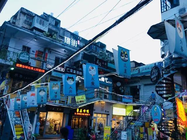 地铁3号线景观,地铁三号线的沿途风景