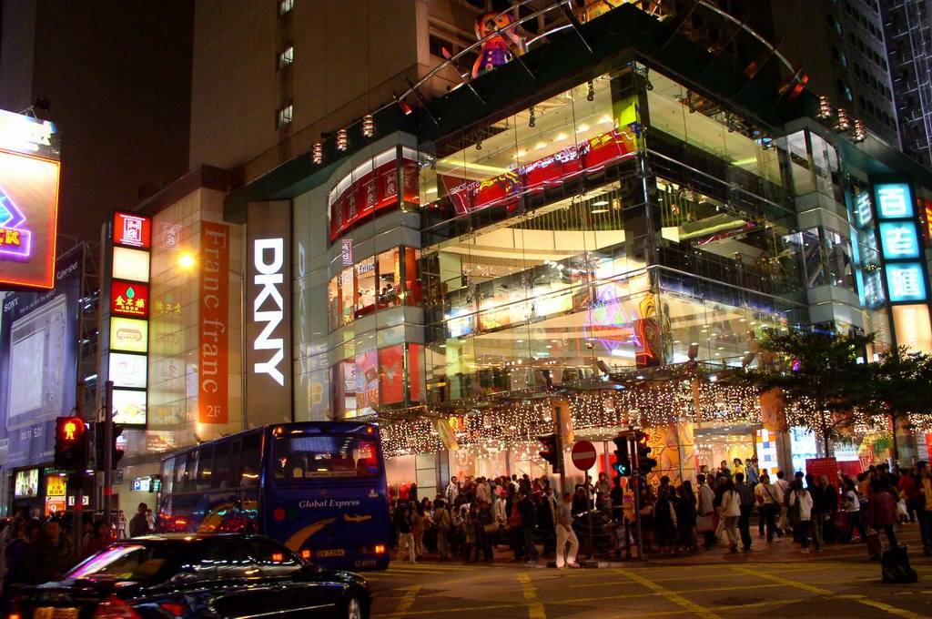 香港最繁华步行街,香港铜锣湾全球最高档的商业街