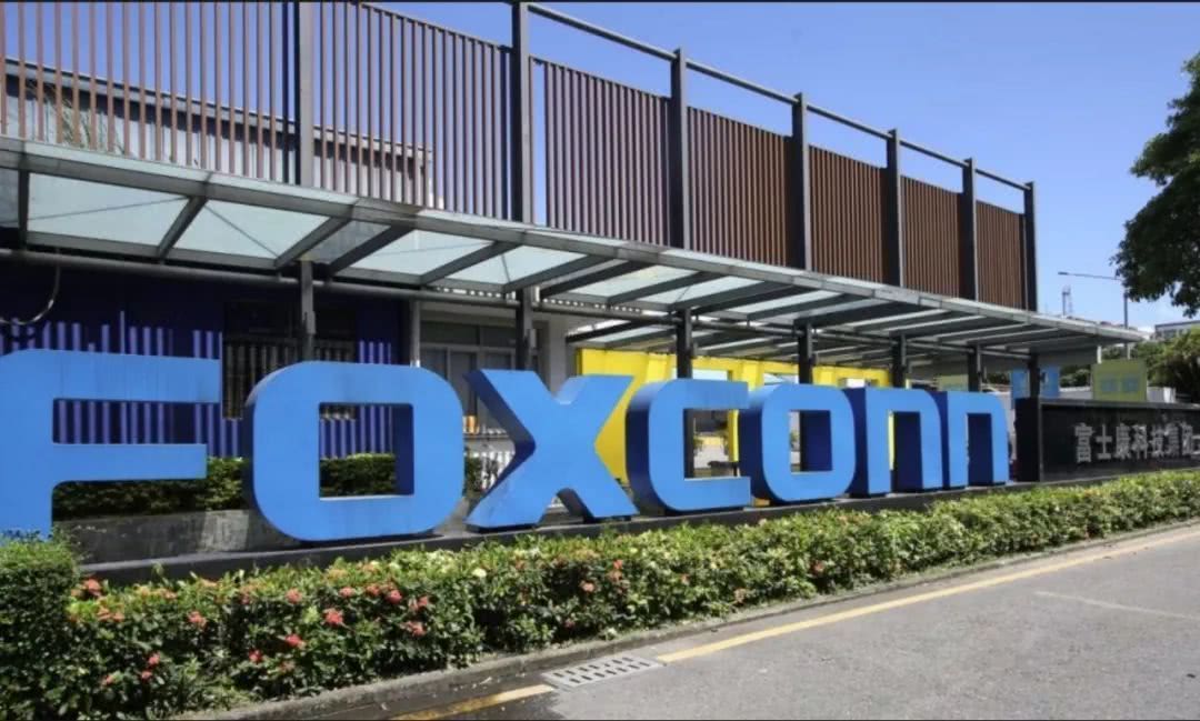 本科生在河南富士康有前途吗,本科生在工厂上班丢脸吗