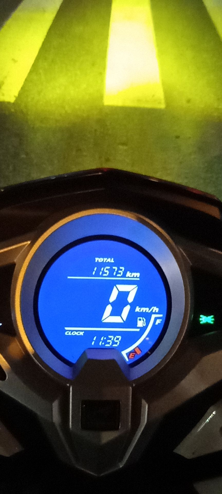 本田裂行125踏板有防盗报警功能吗,新大洲本田裂行125踏板评测