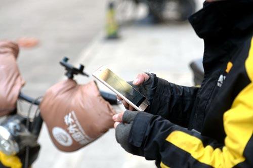跳脱堂食和外卖，“以车代店”西安闯出新市场