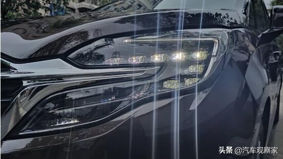 别克gl82014经典版陆尊,别克gl82022款652t豪华测评