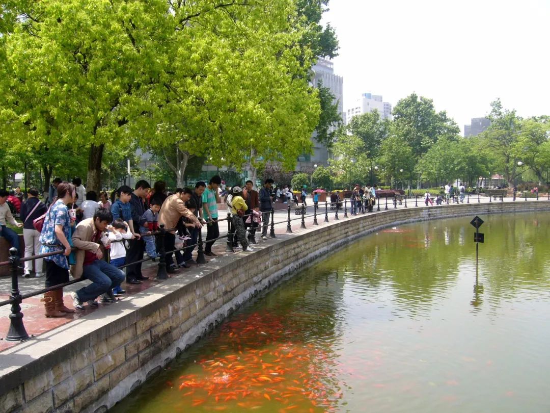 「第二商圈」崩塌记——湖南路的痛与思