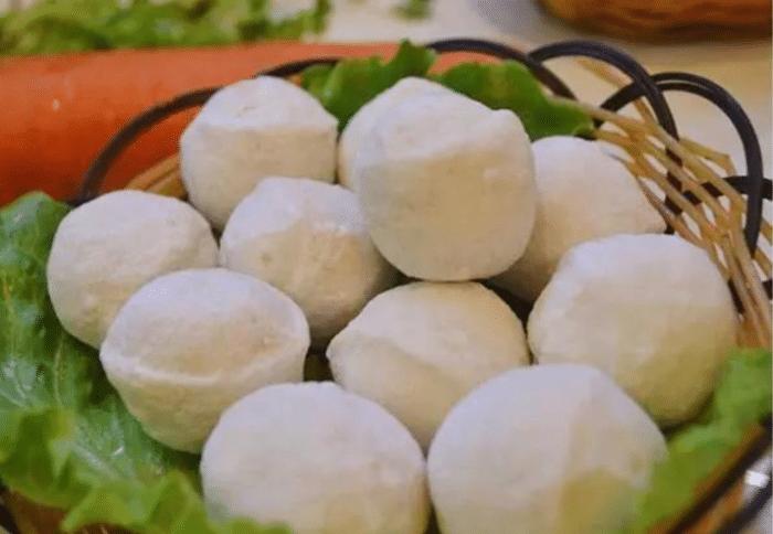火锅中的“肉丸子”到底有多吃?看完后,吃货:不敢恭维
