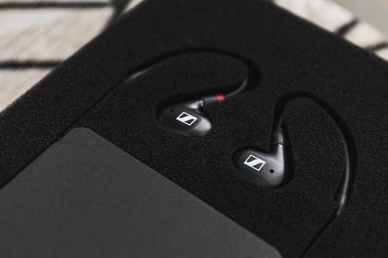 铁三角ls50is和森海塞尔ie40pro,森海塞尔ie40pro