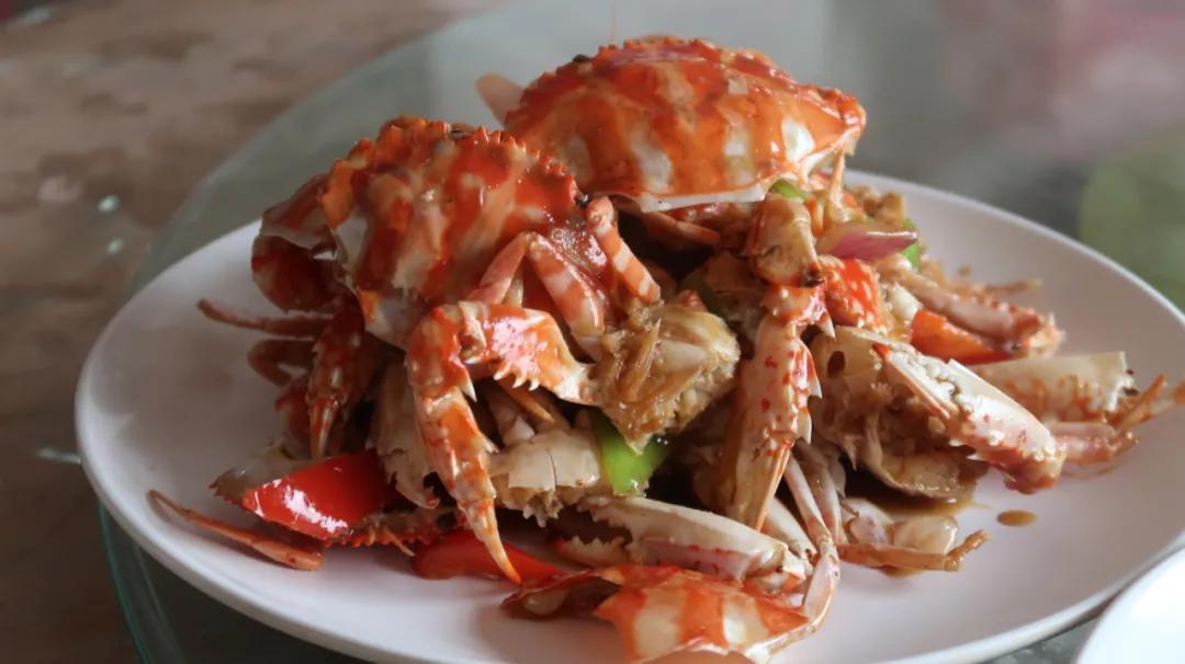 海南最大的渔港码头,在海南岛最霸气的渔港码头