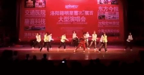 跟王一博一起采访,和王一博聊什么