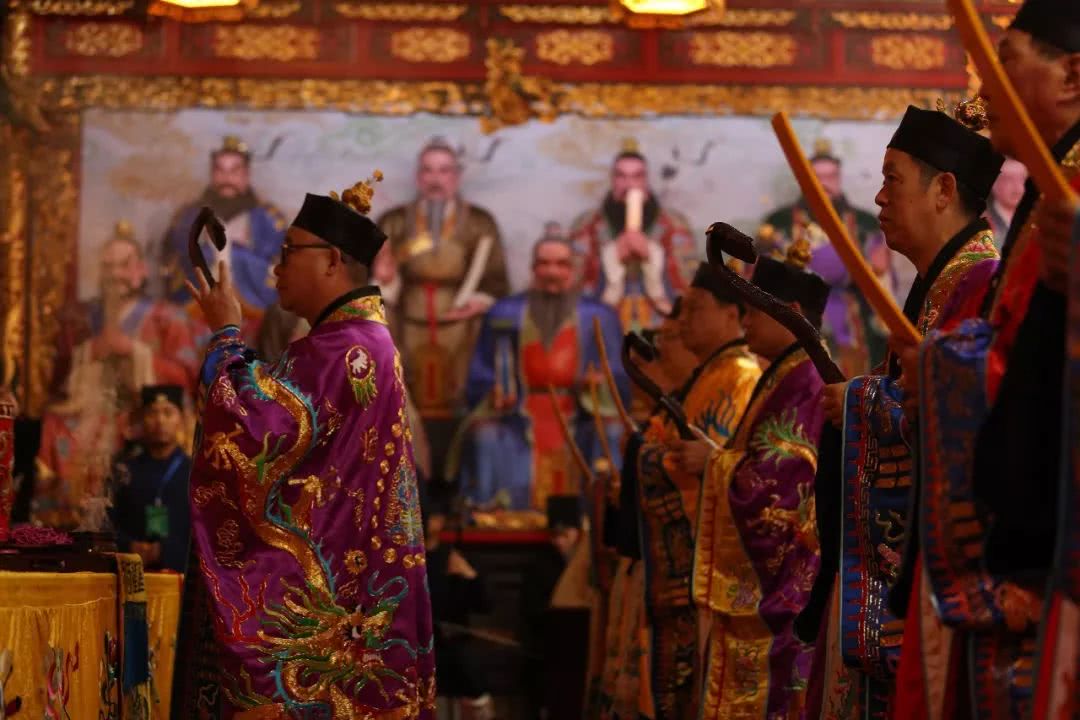 2019犯太岁生肖名单及化解锦囊,2019年己亥年犯太岁图表