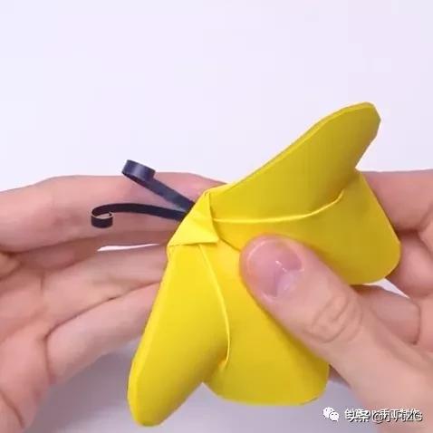 一张纸折精美花蝴蝶教程,会飞纸蝴蝶折法慢教程