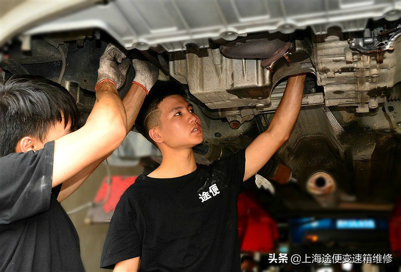 2011款别克gl8胖头鱼变速箱故障,别克gl8商务48伏轻混发动机变速箱