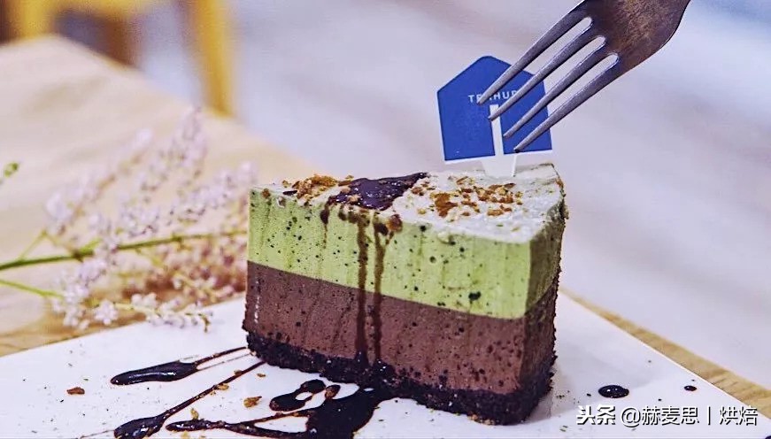 慕斯蛋糕怎么做不粘牙,慕斯蛋糕怎么做没有奶油