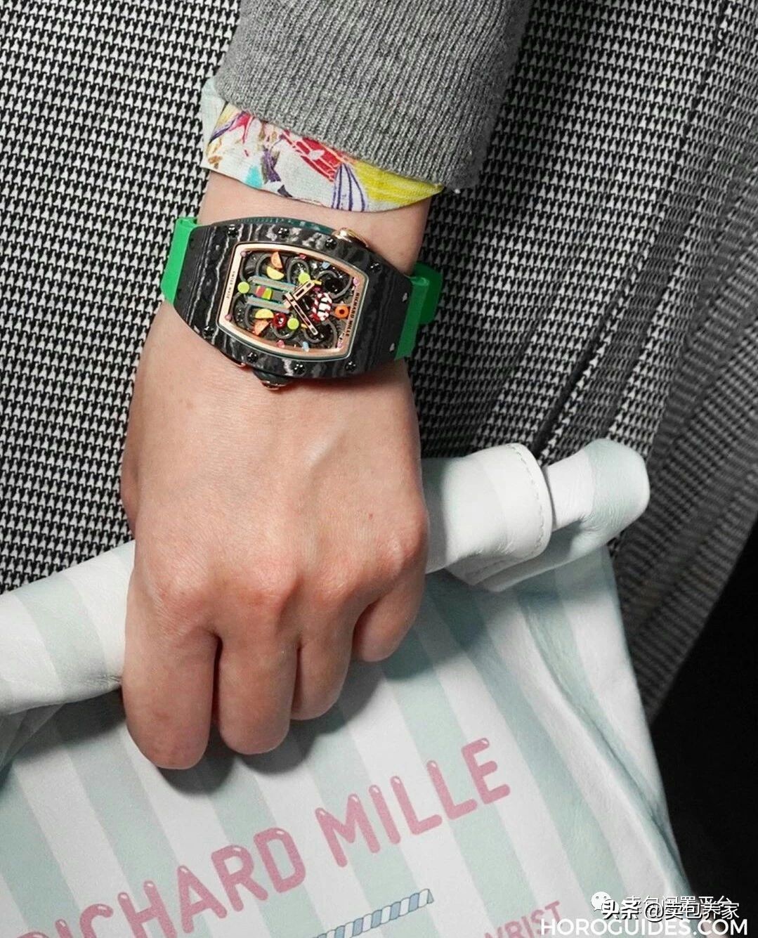 猝不及防的“硬核嗲”，RM这枚世界上最贵的“糖果”甜到你爆肝！