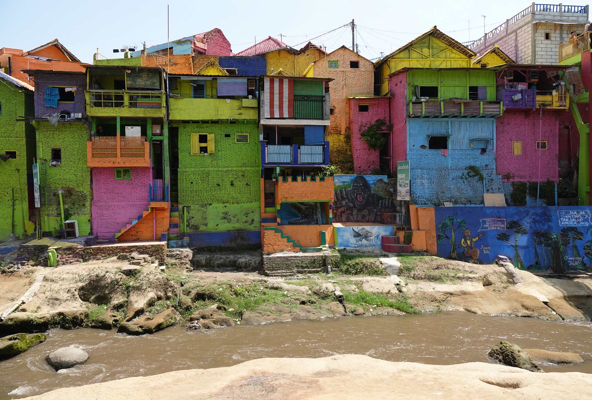 璐皯绐熸渶缇庡僵铏规潙,鍗板凹褰╄櫣鏉戣传姘戠獰