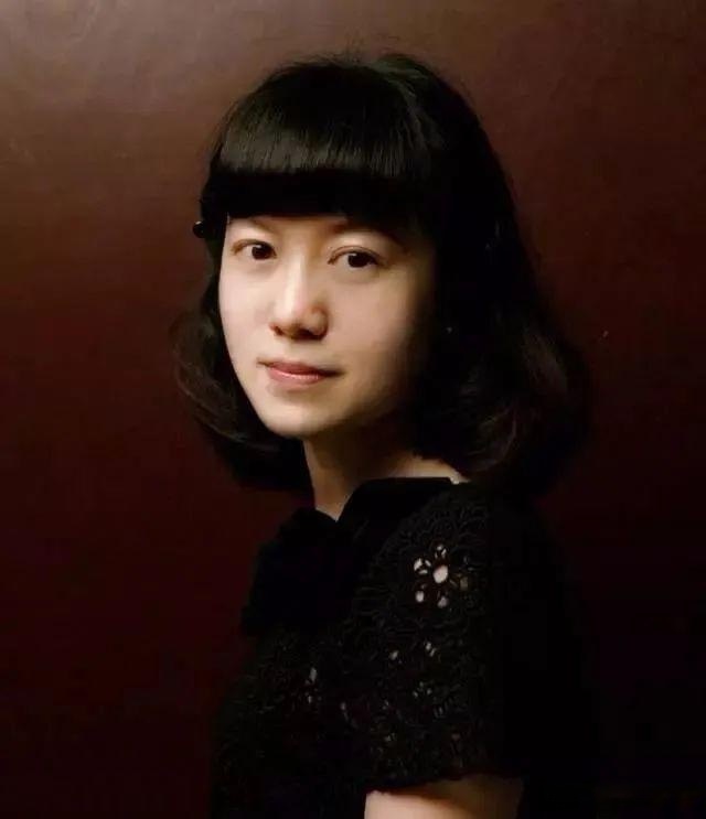 杨振宁和翁帆复杂关系,杨振宁是怎么与翁帆相识相爱的