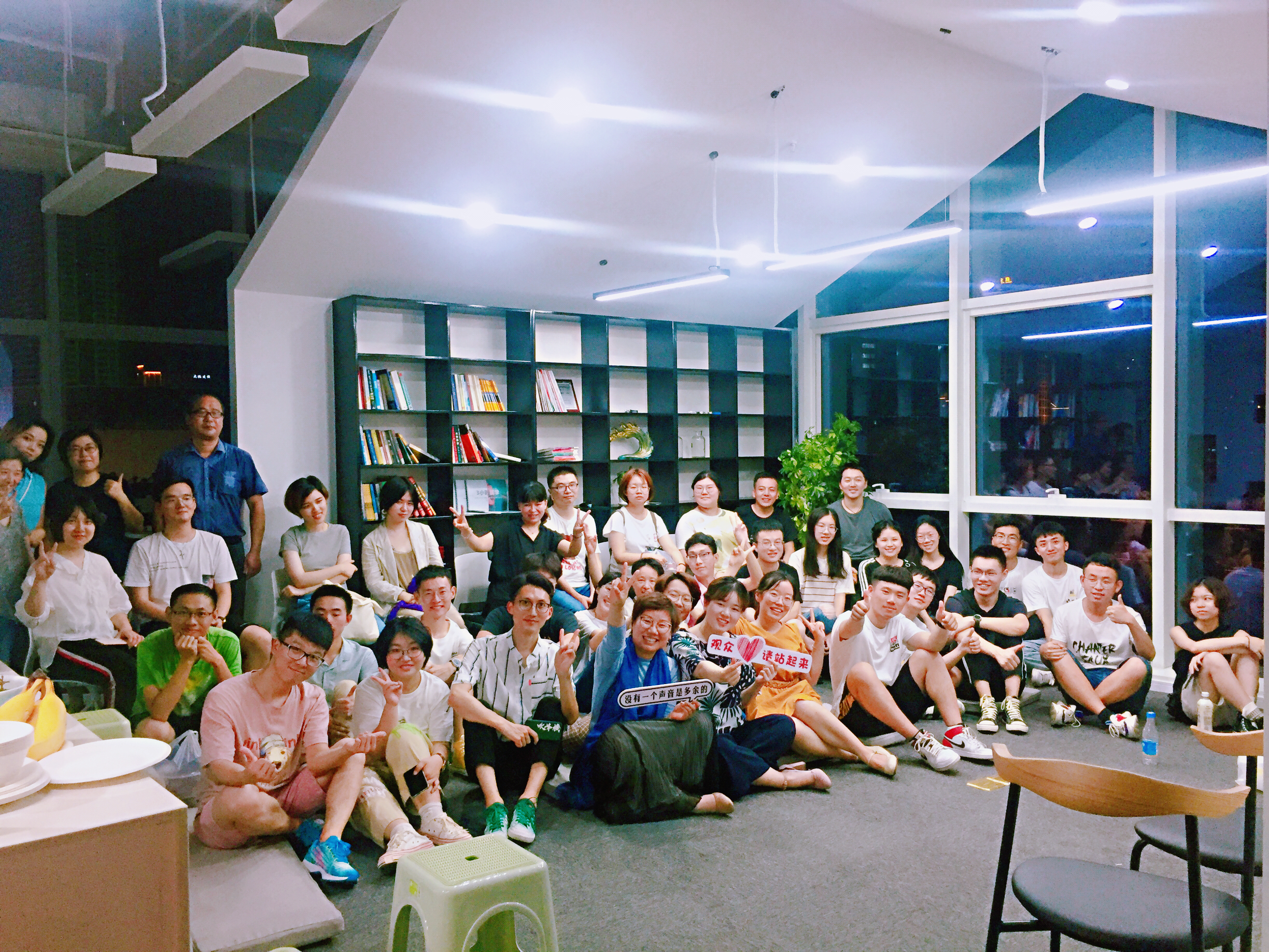 一位单亲妈妈独自开店20年,一个单身妈妈艰难创业历程