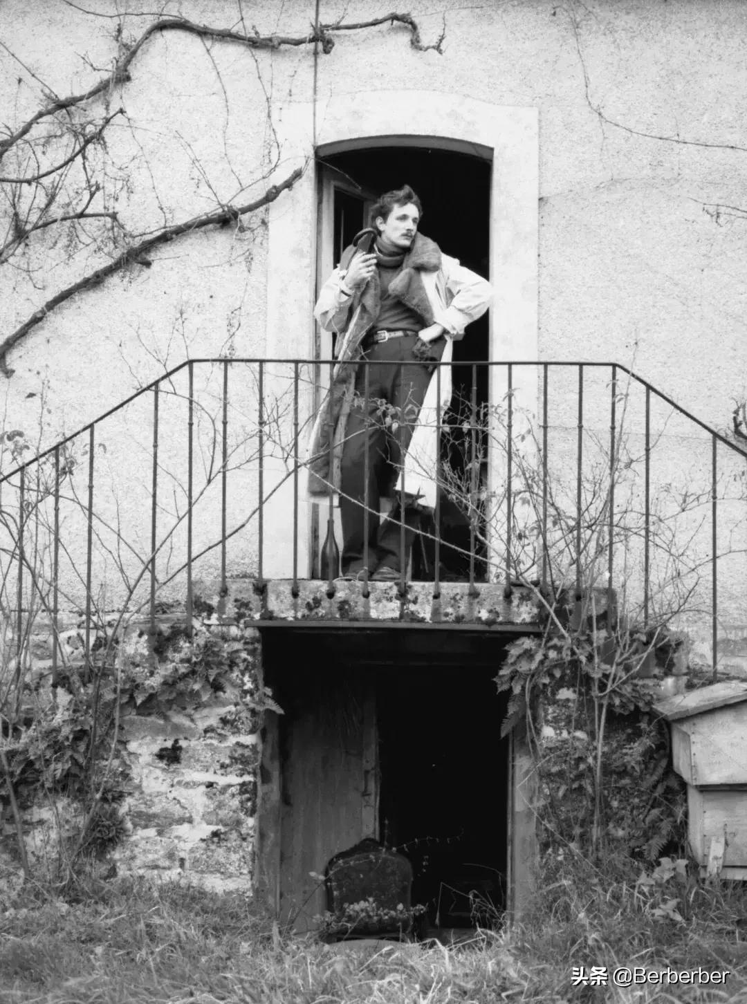 爱zuō、毒舌、抢好友的猫…这里有老佛爷15件不为人知的事！