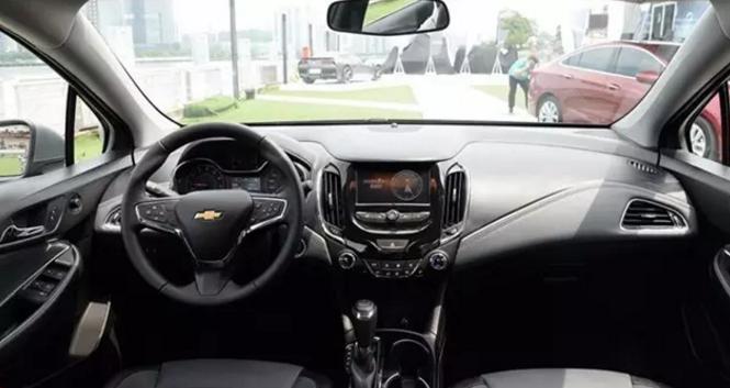 科鲁兹行驶放油门顿挫,科鲁兹的操控表现