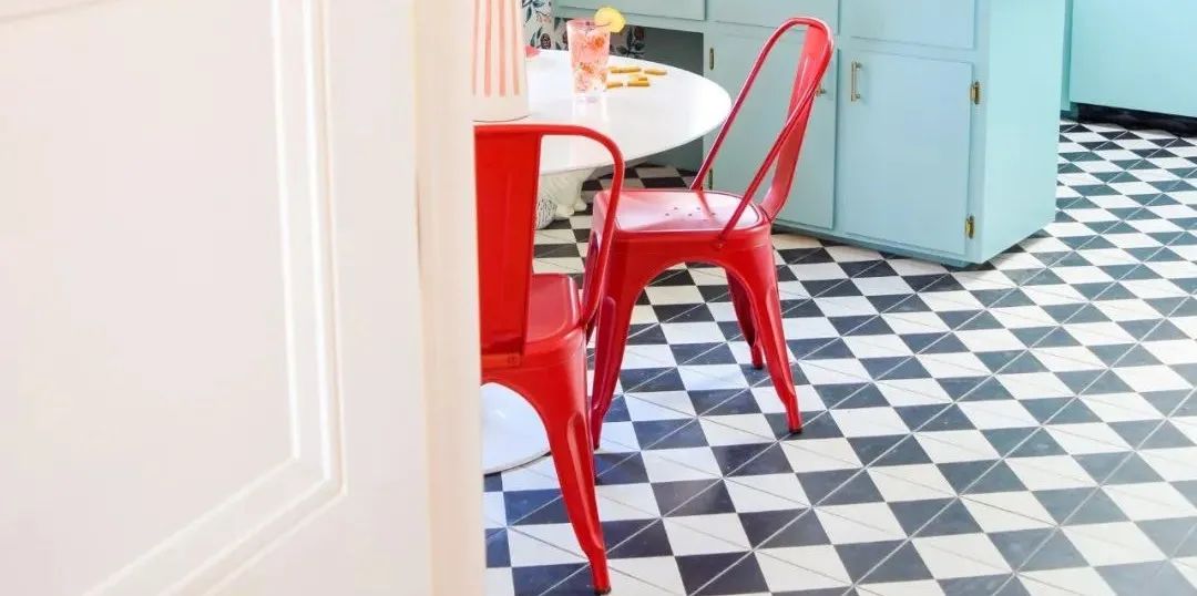 瓷砖通铺怎么搭配最好看,当下实用且流行的瓷砖搭配