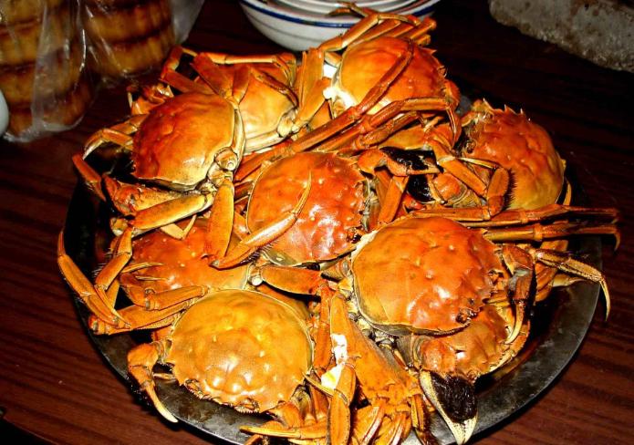 螃蟹是用凉水蒸还是用热水蒸的,螃蟹要凉水蒸还是热水蒸比较好